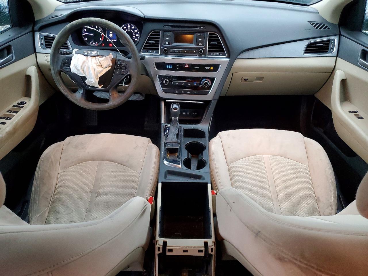 2015 HYUNDAI SONATA SE photo 8