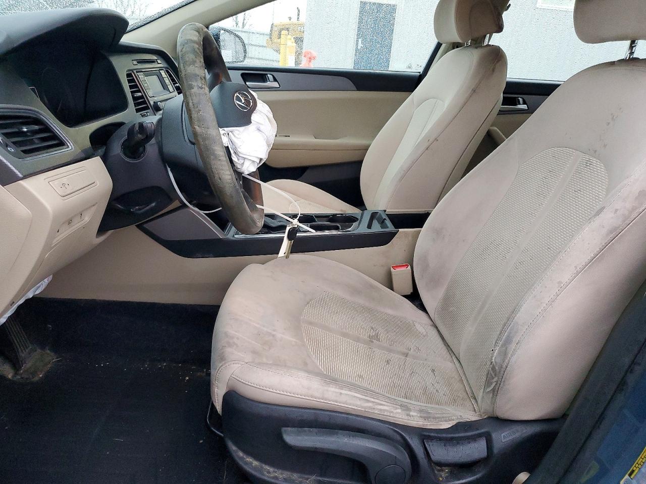 2015 HYUNDAI SONATA SE photo 7