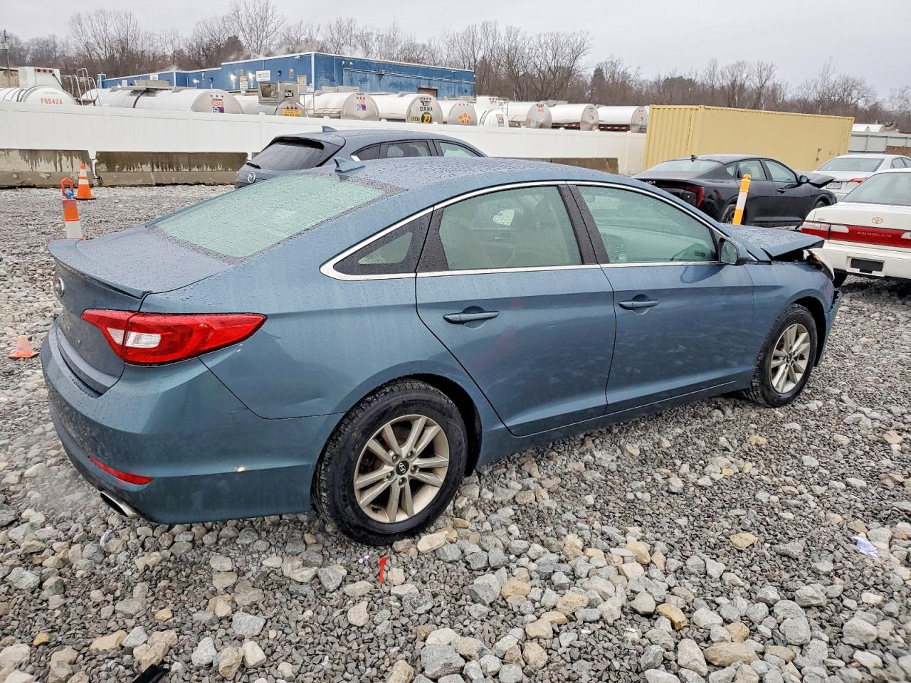 2015 HYUNDAI SONATA SE photo 3
