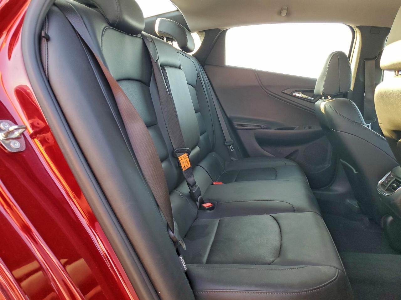 2018 CHEVROLET MALIBU PREMIER photo 10