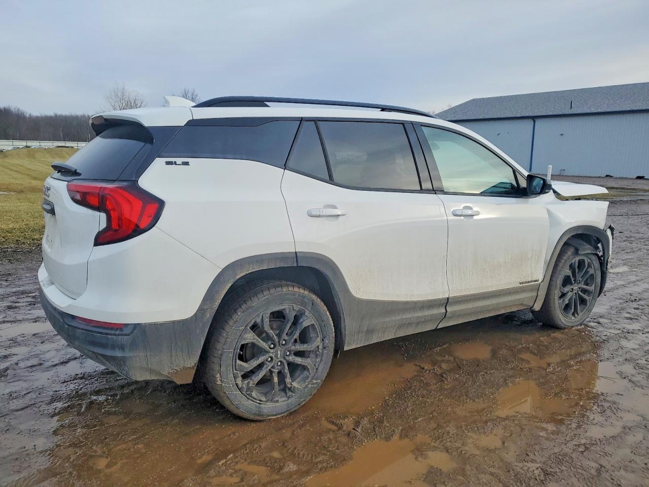 2019 GMC TERRAIN SLE photo 7
