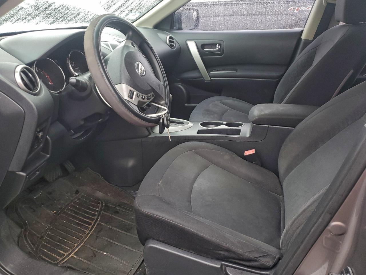 2010 NISSAN ROGUE S photo 7