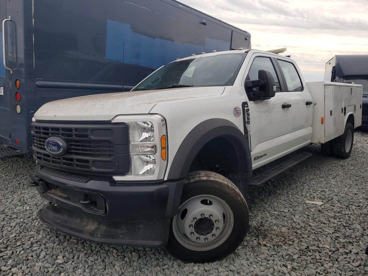 2024 FORD F550 SUPER