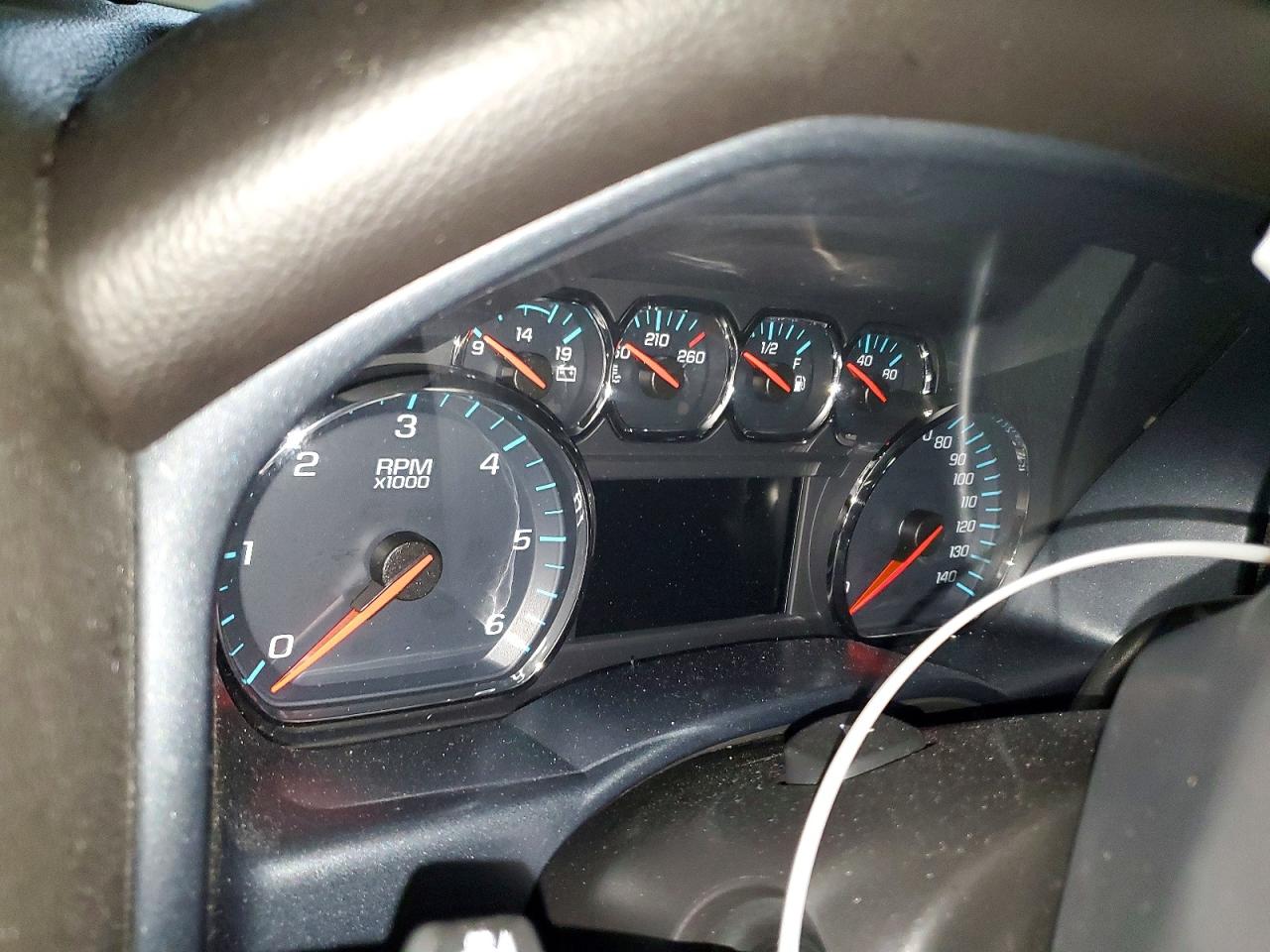 2018 CHEVROLET SILVERADO K1500 LT photo 9