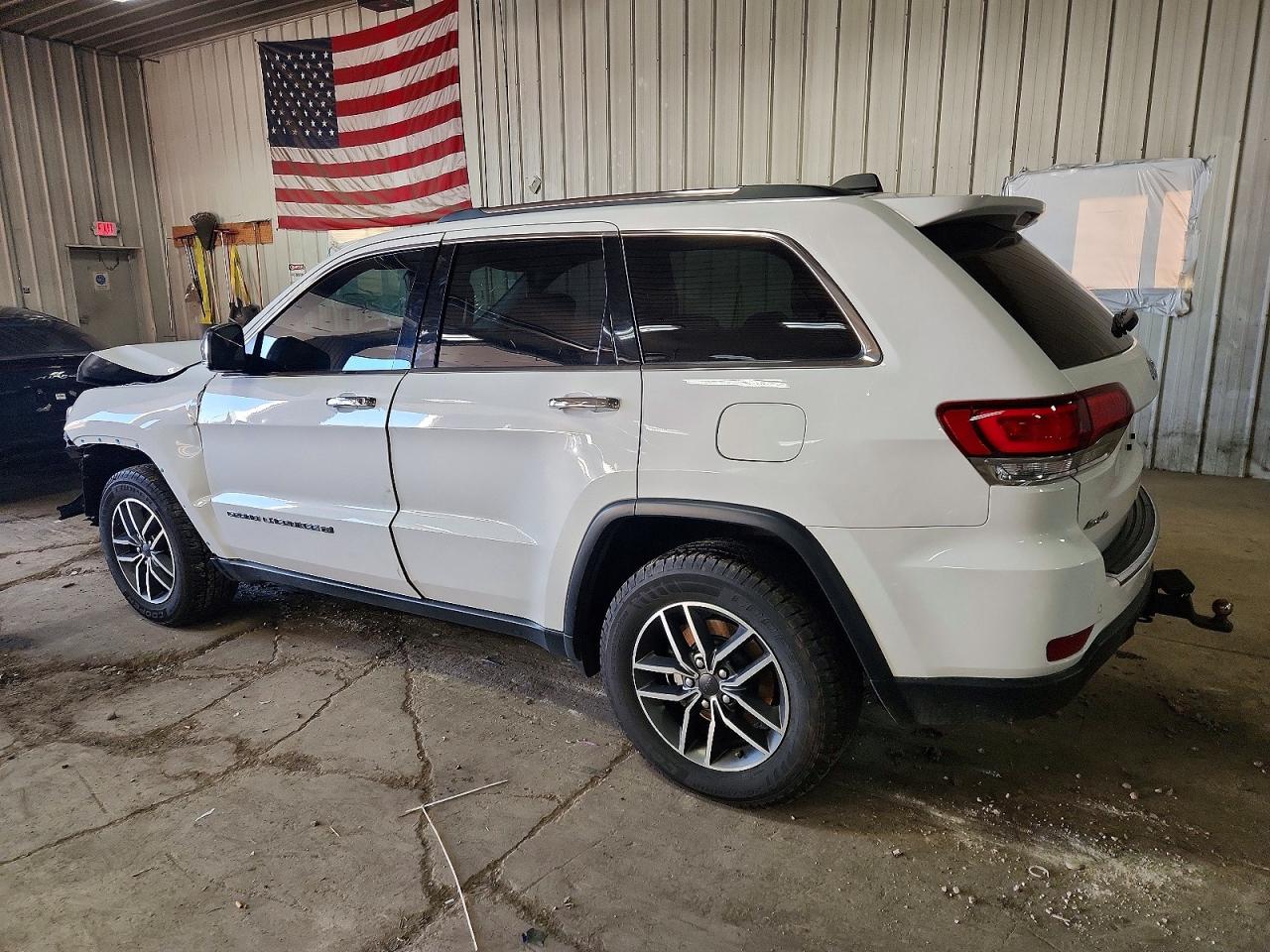 2022 JEEP GRAND CHEROKEE LIMITED photo 2