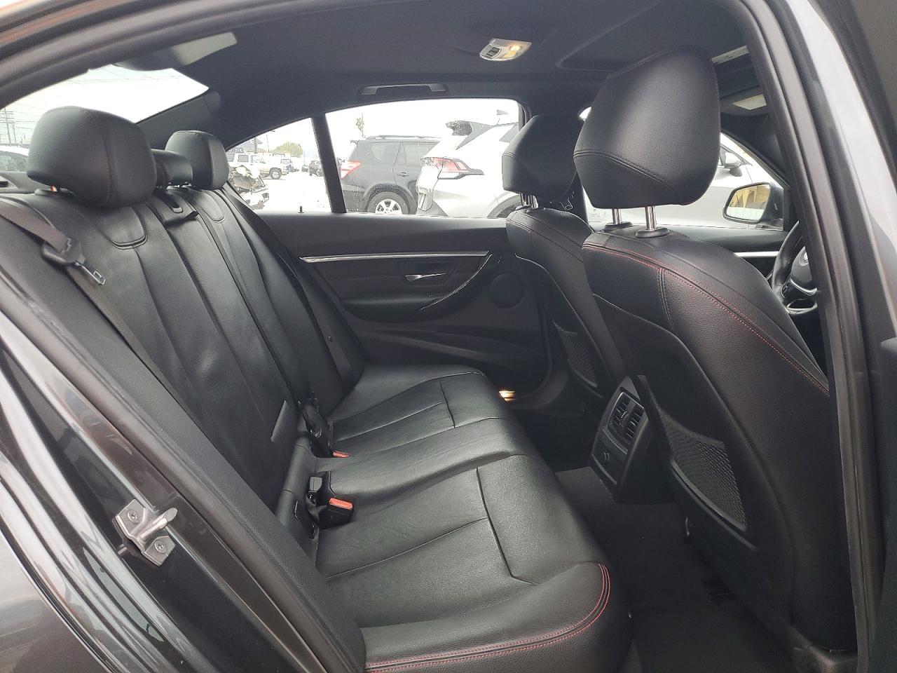 2017 BMW 330 I photo 19