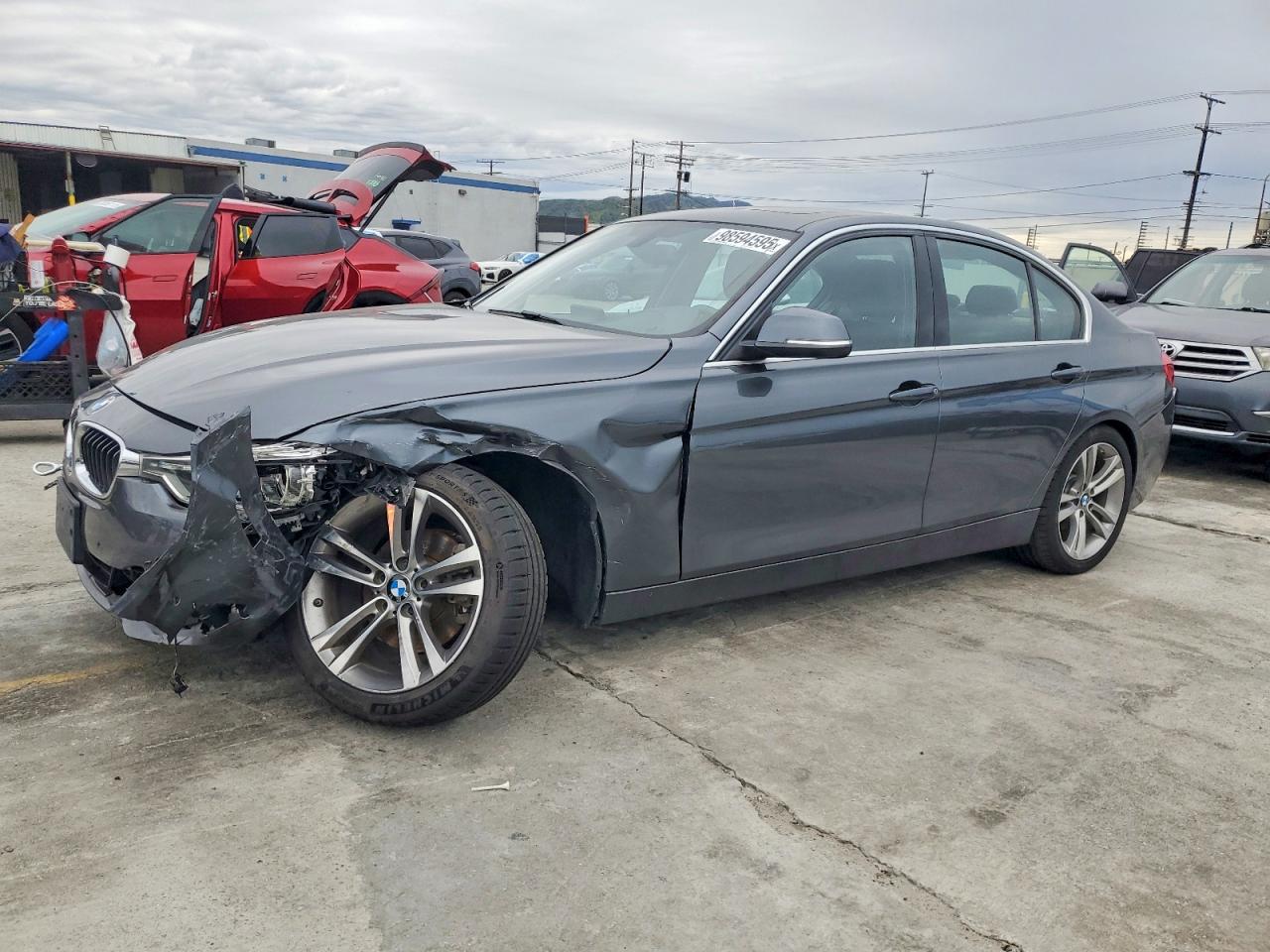 2017 BMW 330