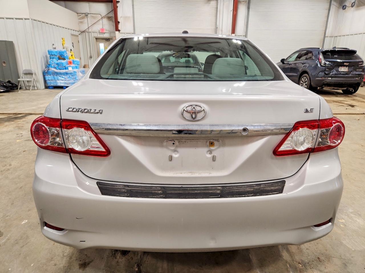 2013 TOYOTA COROLLA BASE photo 6