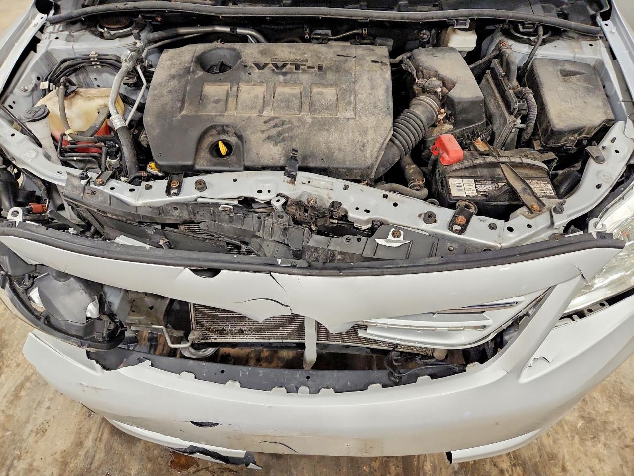 2013 TOYOTA COROLLA BASE photo 11
