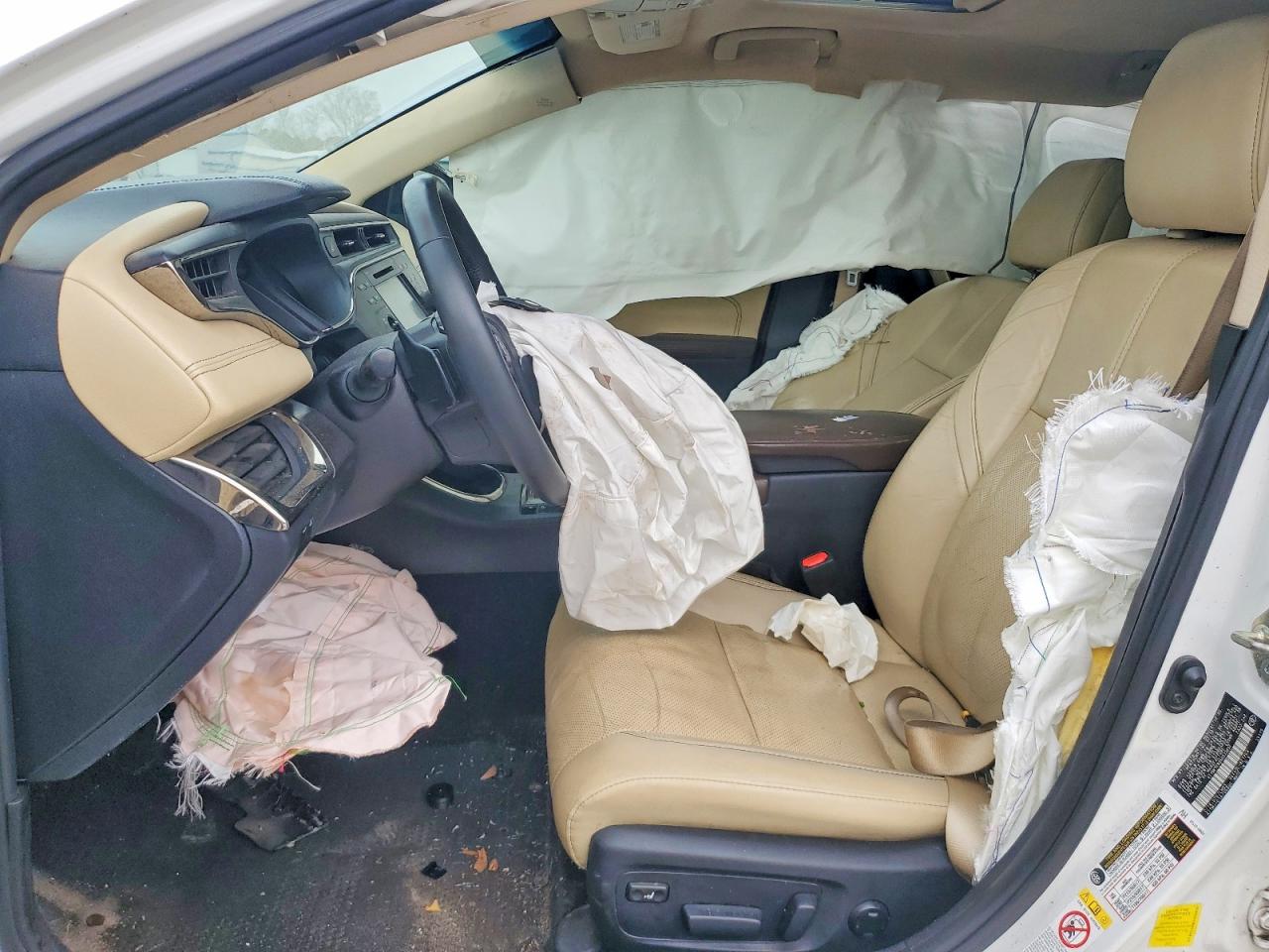 2016 TOYOTA AVALON XLE photo 7
