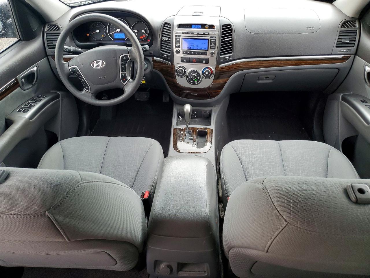 2010 HYUNDAI SANTA FE GLS photo 8