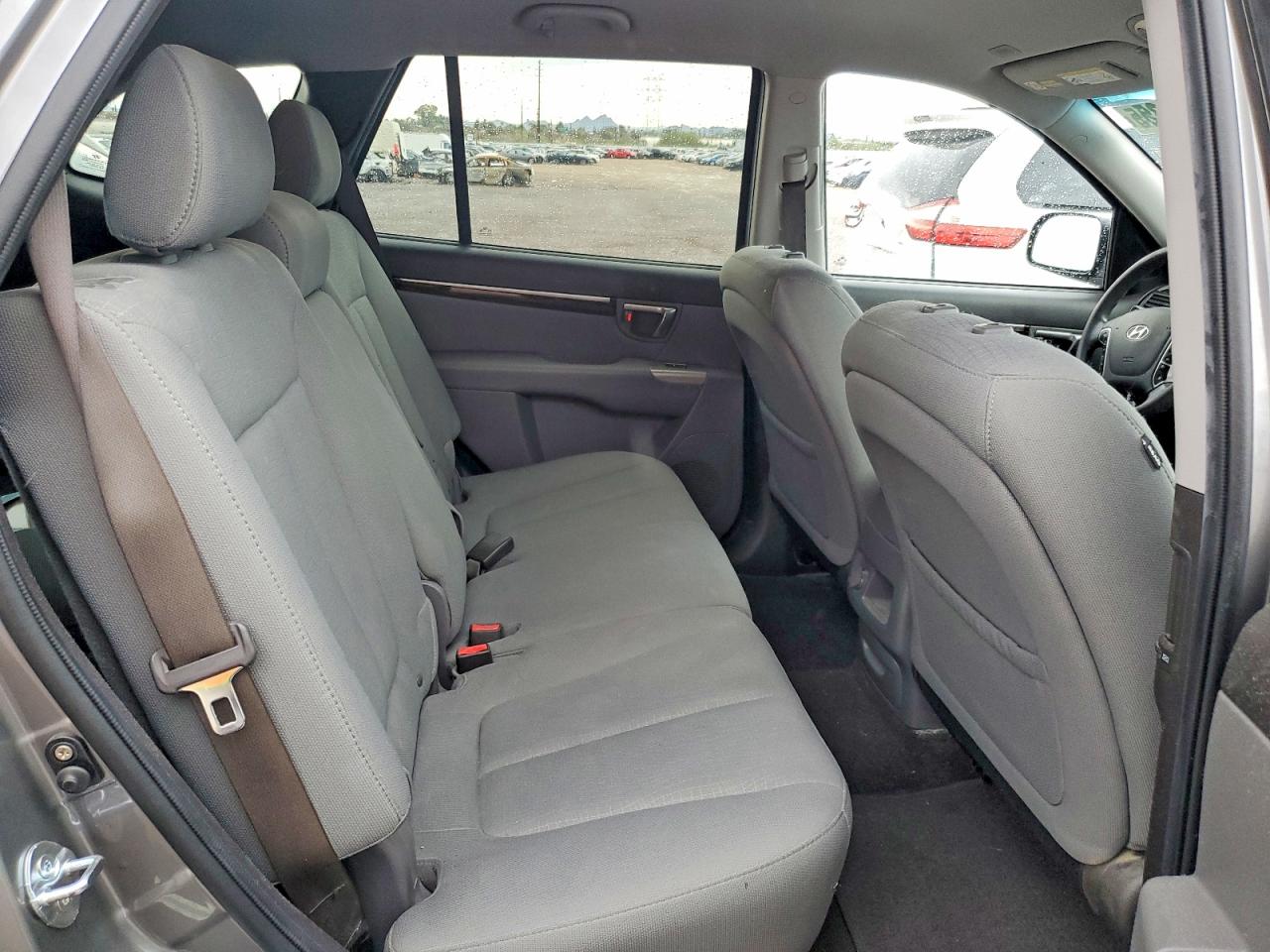 2010 HYUNDAI SANTA FE GLS photo 11