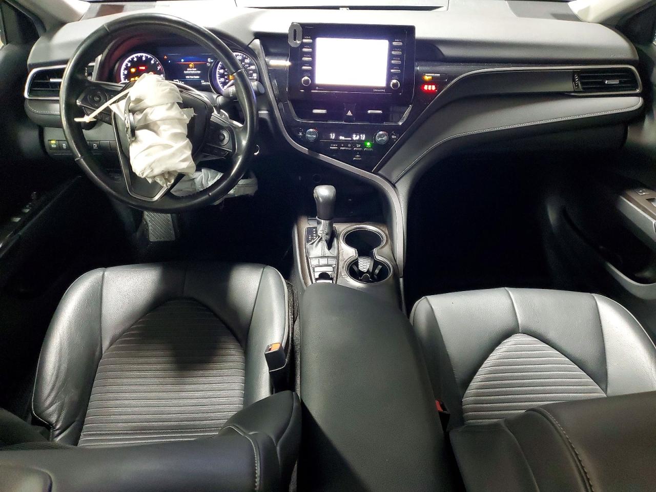 2023 TOYOTA CAMRY SE NIGHT SHADE photo 8