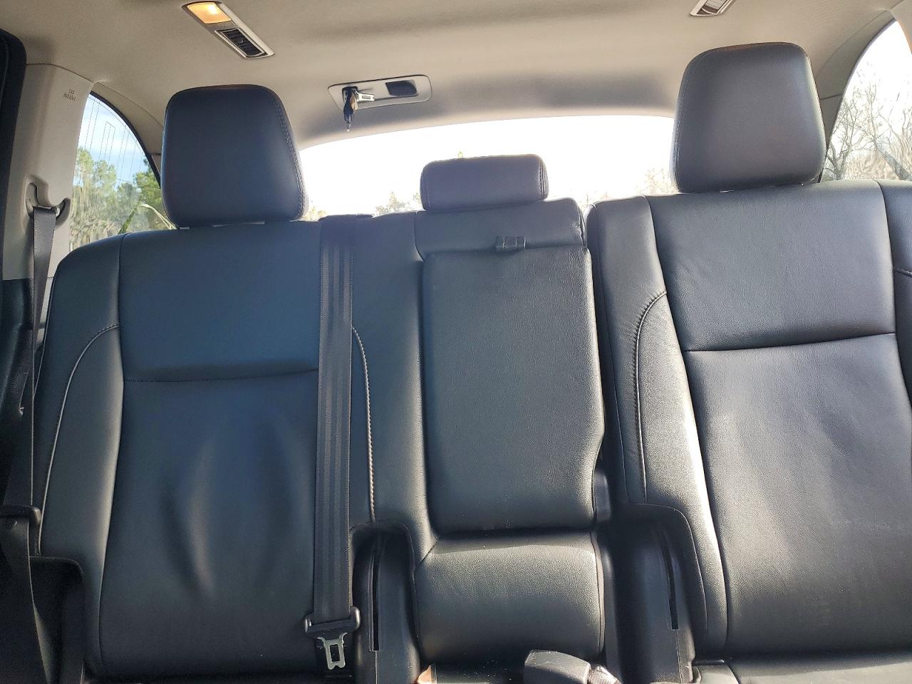 2018 TOYOTA HIGHLANDER SE photo 10