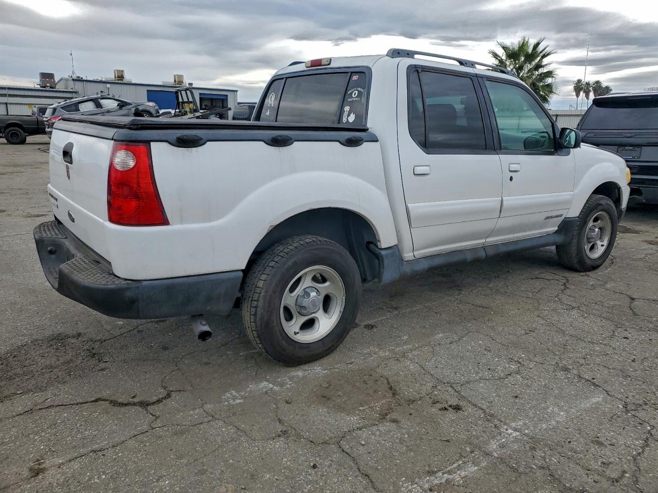 2002 FORD EXPLORER SPORT TRAC photo 3
