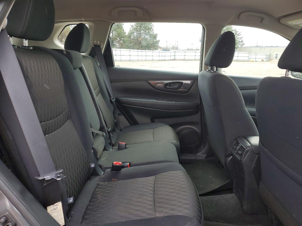 2020 NISSAN ROGUE S photo 11