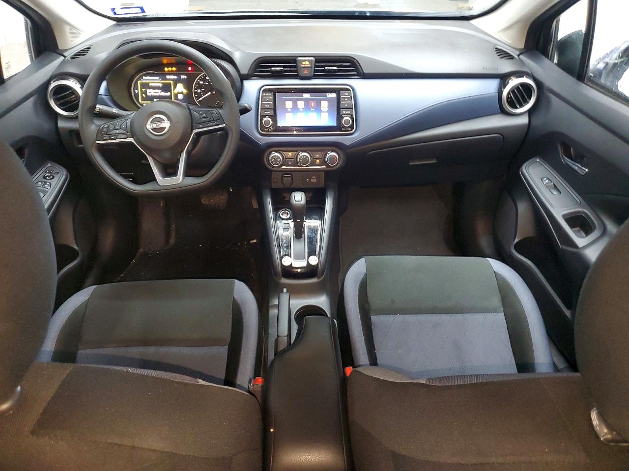 2025 NISSAN VERSA SV photo 15