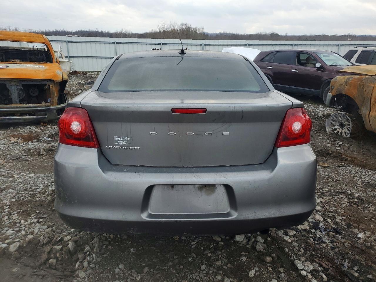 2012 DODGE AVENGER SE photo 11