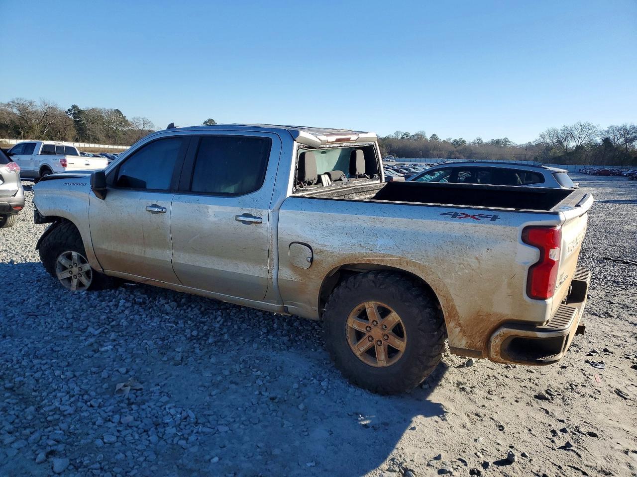2020 CHEVROLET SILVERADO K1500 RST photo 3