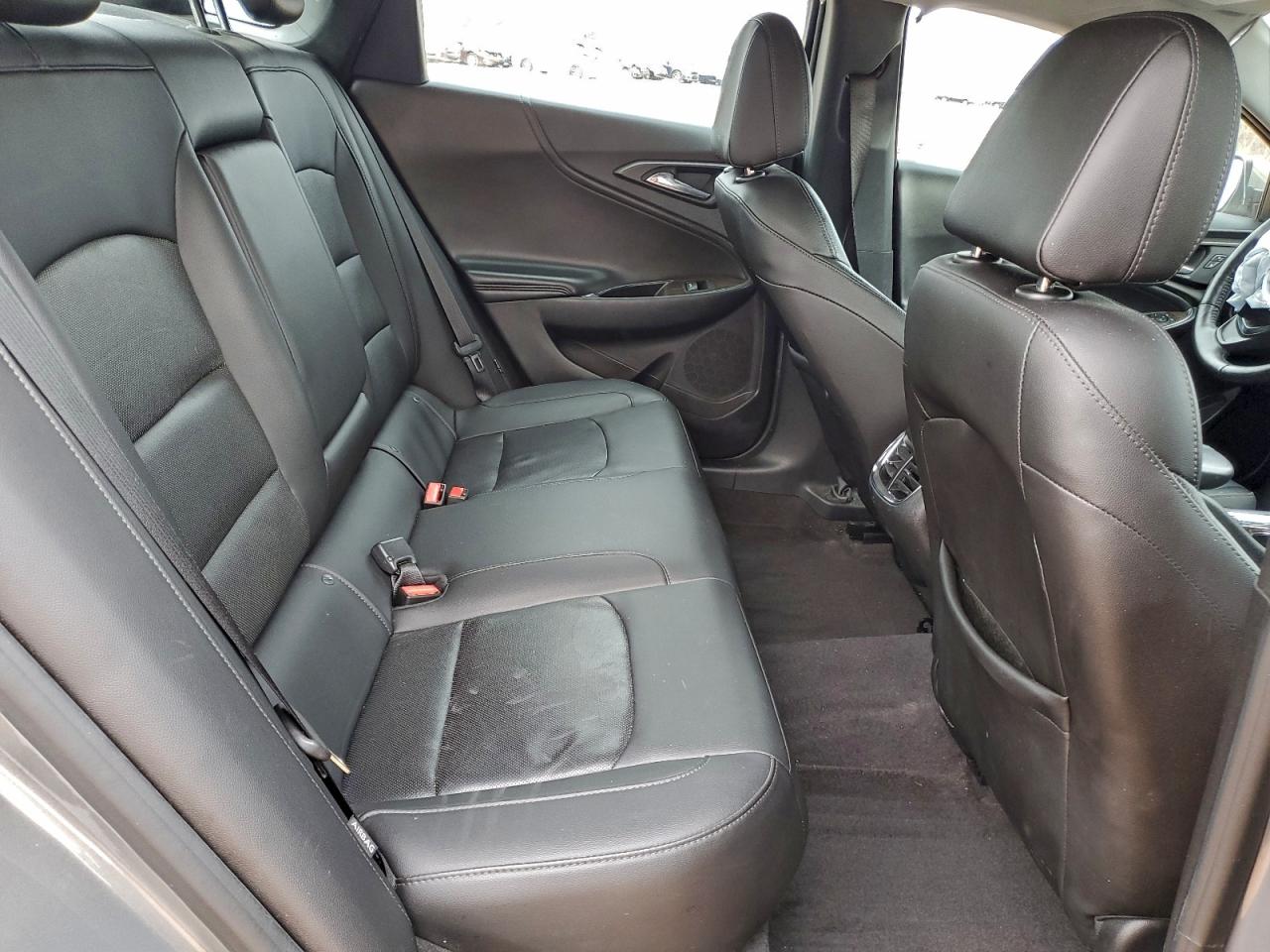 2017 CHEVROLET MALIBU PREMIER photo 10