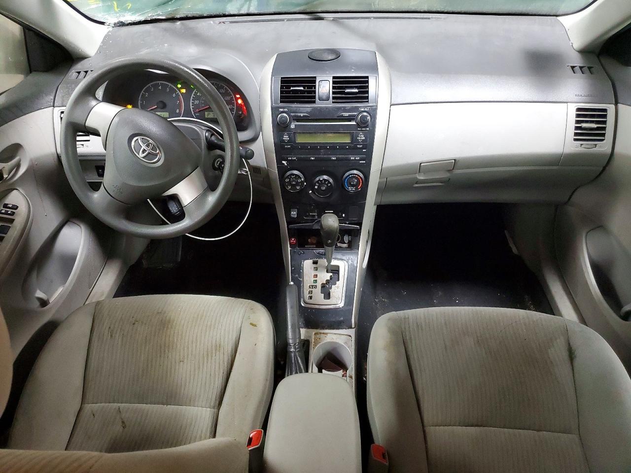 2010 TOYOTA COROLLA BASE photo 15