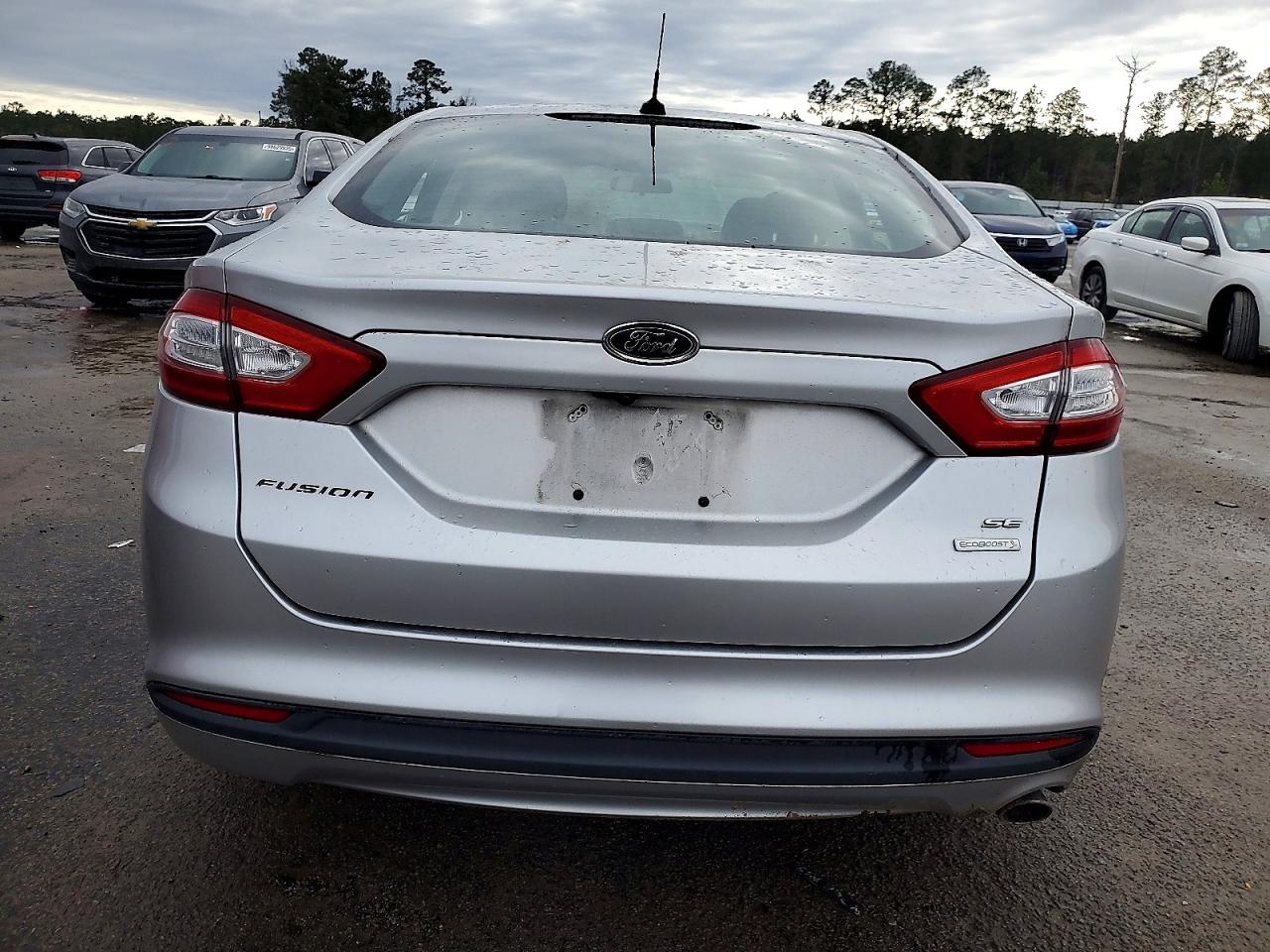 2013 FORD FUSION SE photo 6