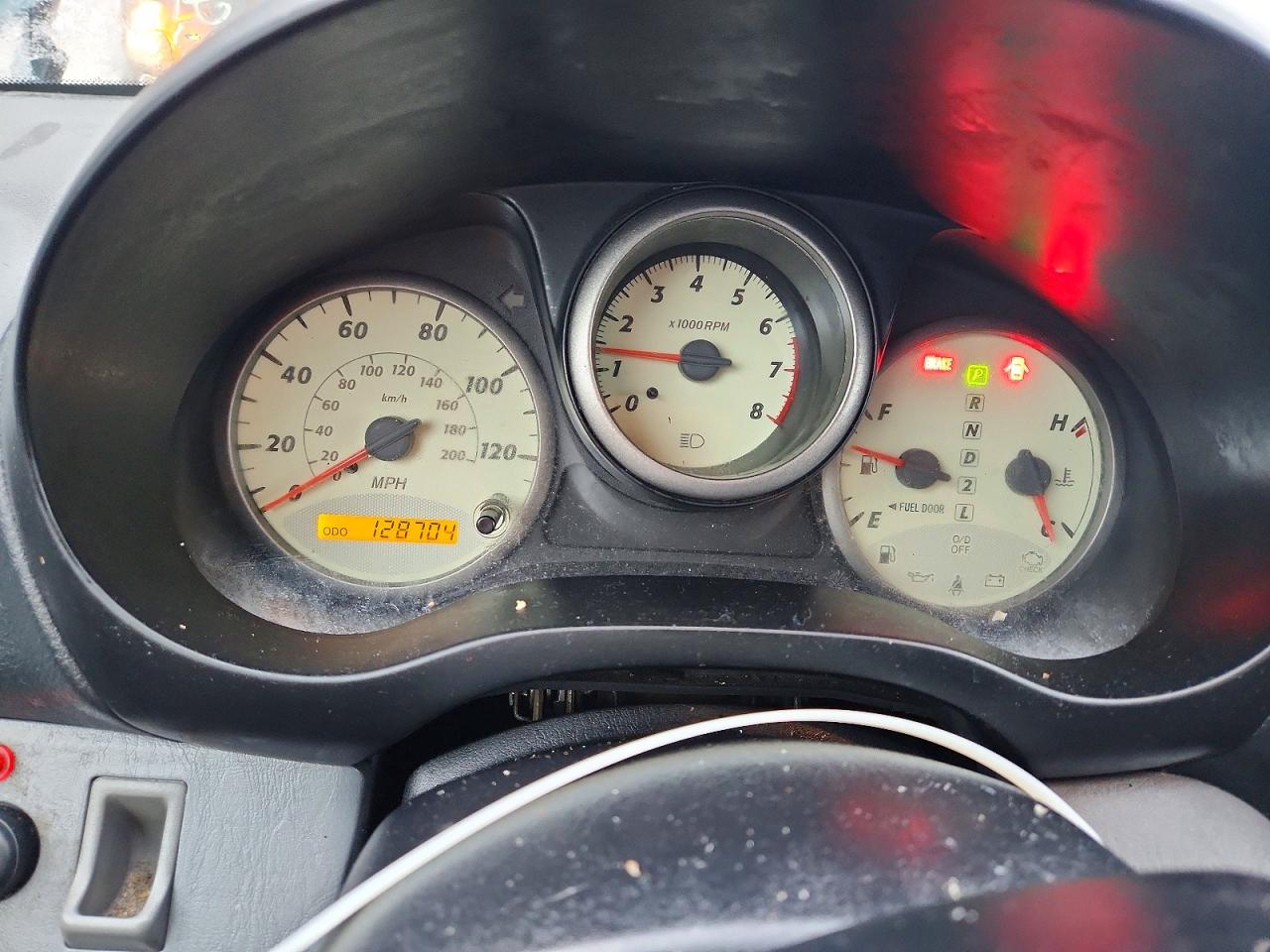 2003 TOYOTA RAV4 photo 9