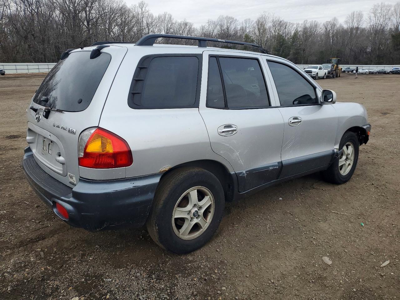 2004 HYUNDAI SANTA FE GLS photo 3