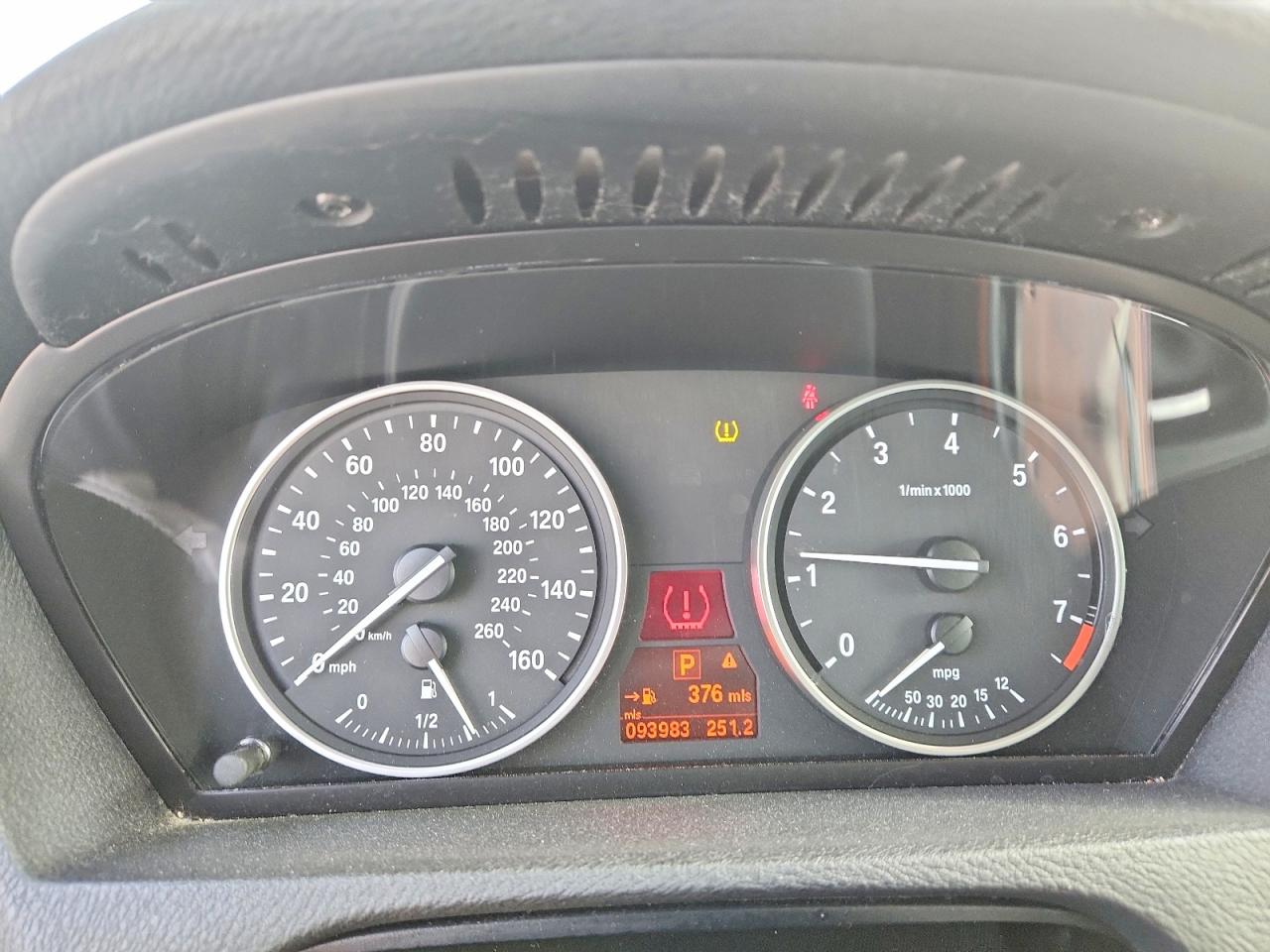 2011 BMW X5 XDRIVE35I photo 9