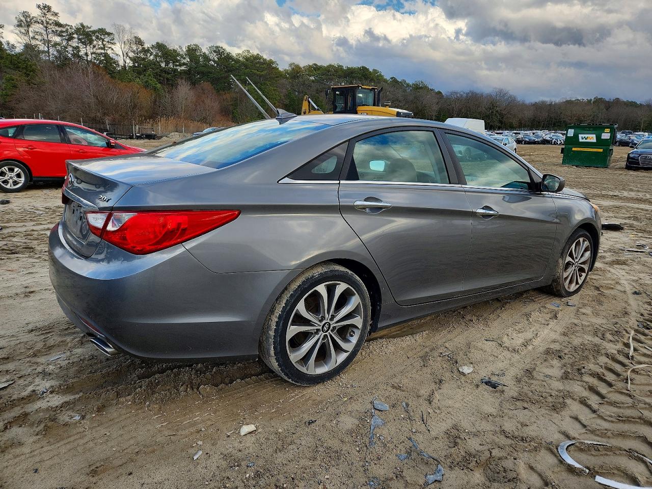2013 HYUNDAI SONATA SE photo 3