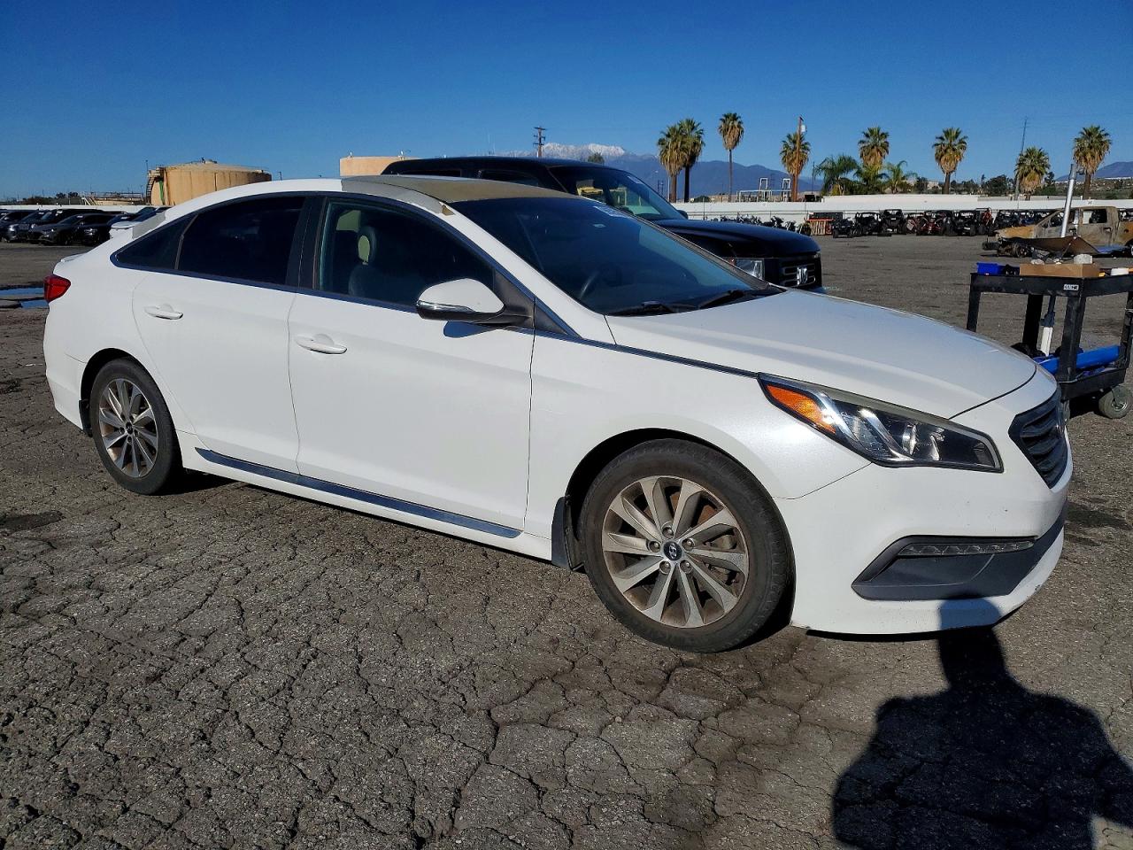 2016 HYUNDAI SONATA SPORT photo 4