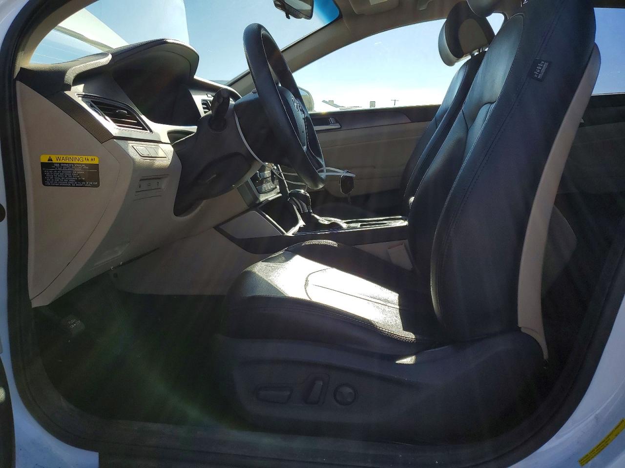 2016 HYUNDAI SONATA SPORT photo 7