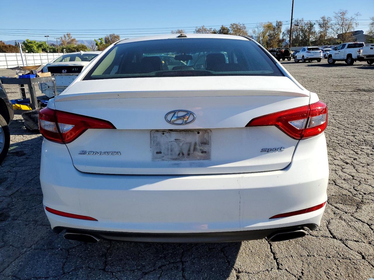 2016 HYUNDAI SONATA SPORT photo 6