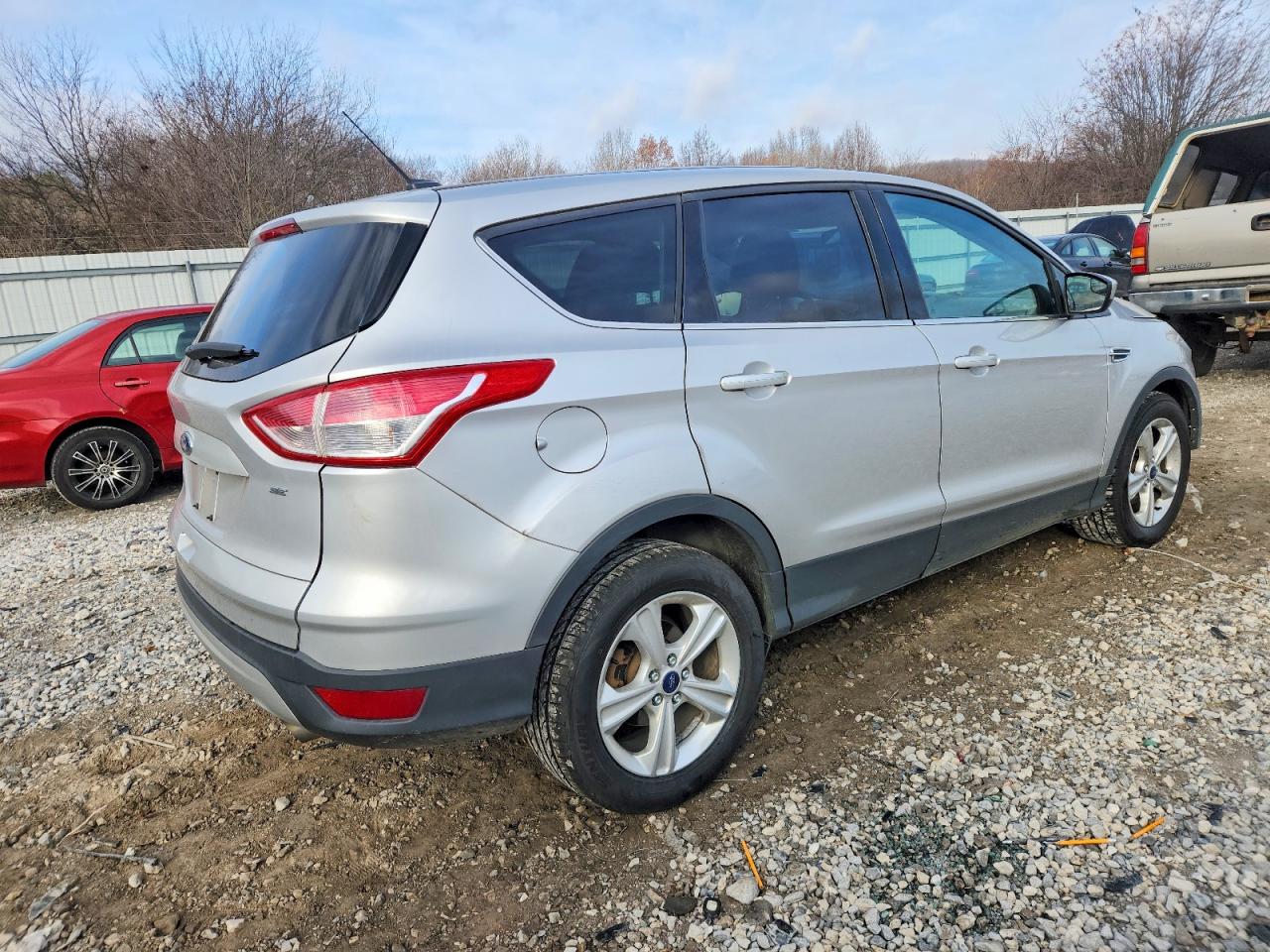 2015 FORD ESCAPE SE photo 5