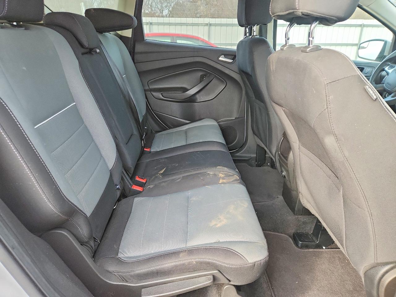 2015 FORD ESCAPE SE photo 21