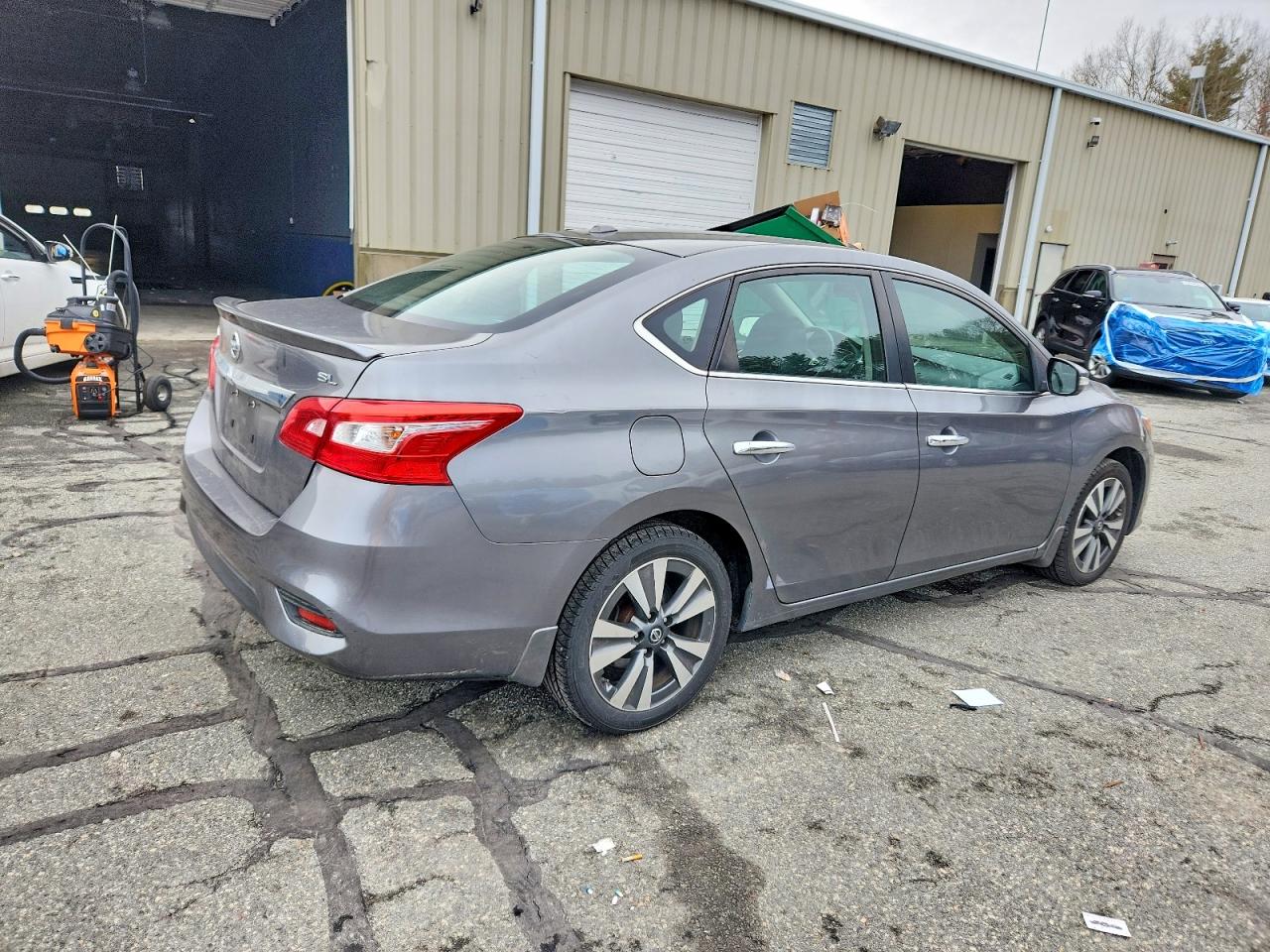 2016 NISSAN SENTRA S photo 3