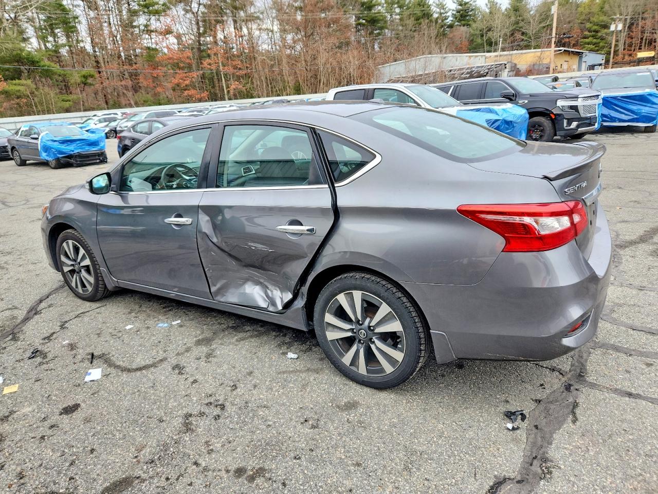 2016 NISSAN SENTRA S photo 2