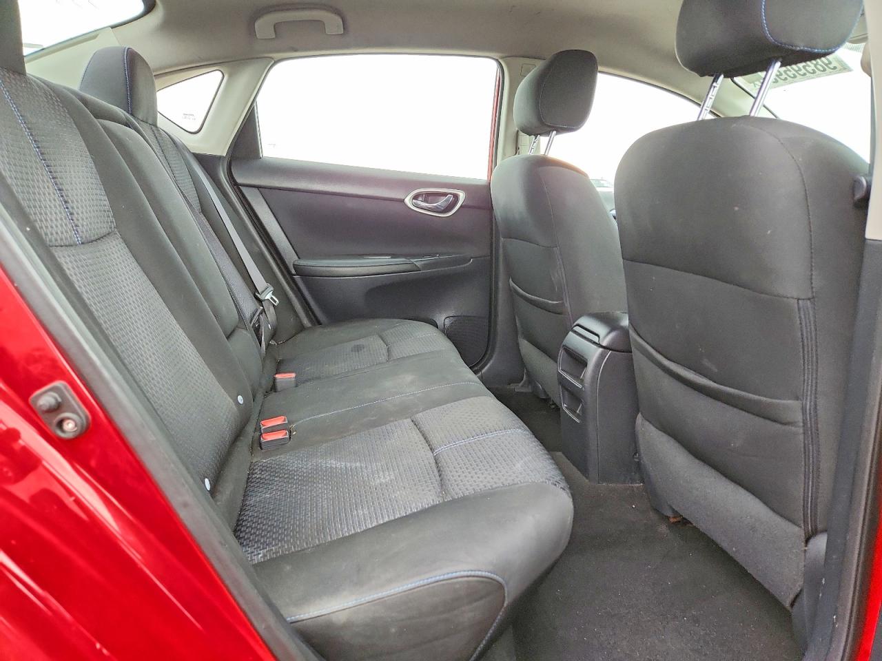 2016 NISSAN SENTRA S photo 10