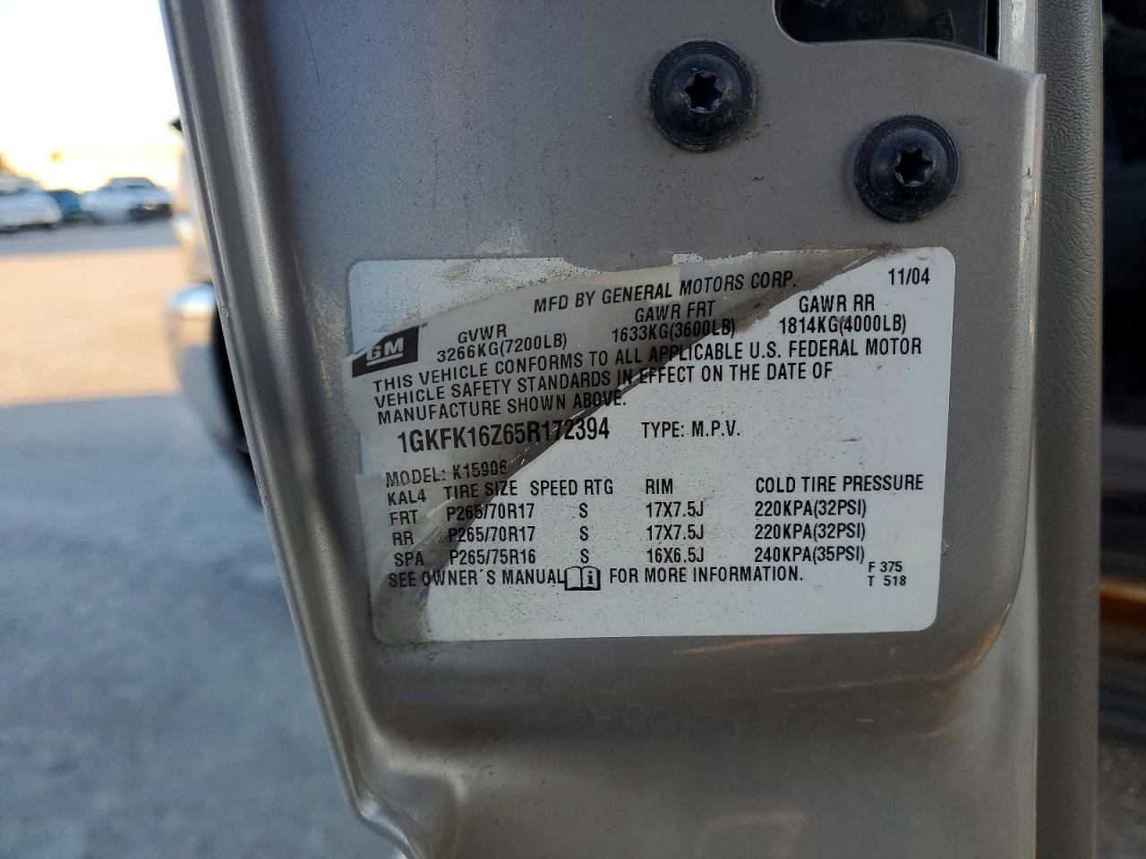 2005 GMC YUKON XL K1500 photo 12