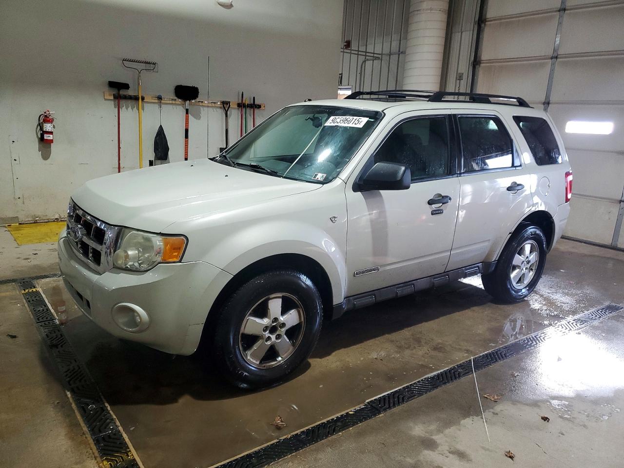 2008 FORD ESCAPE