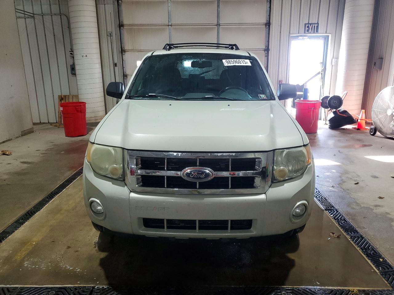 2008 FORD ESCAPE XLT photo 9
