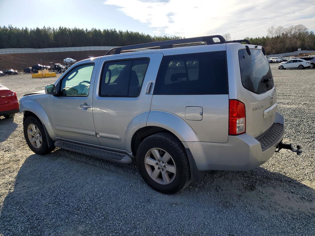 2011 NISSAN PATHFINDER S photo 2