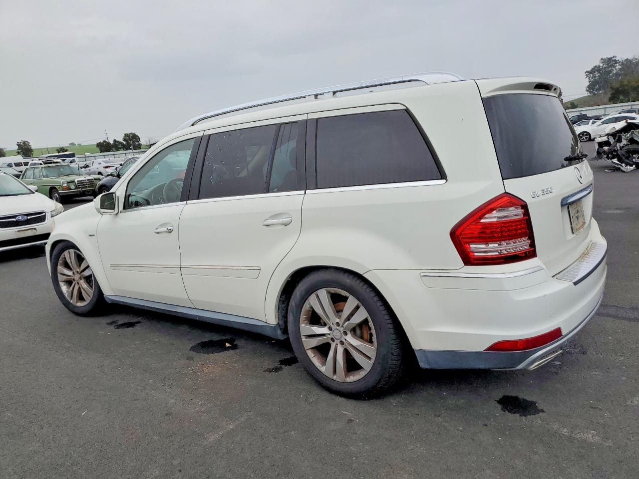 2010 MERCEDES-BENZ GL 350 BLUETEC photo 2