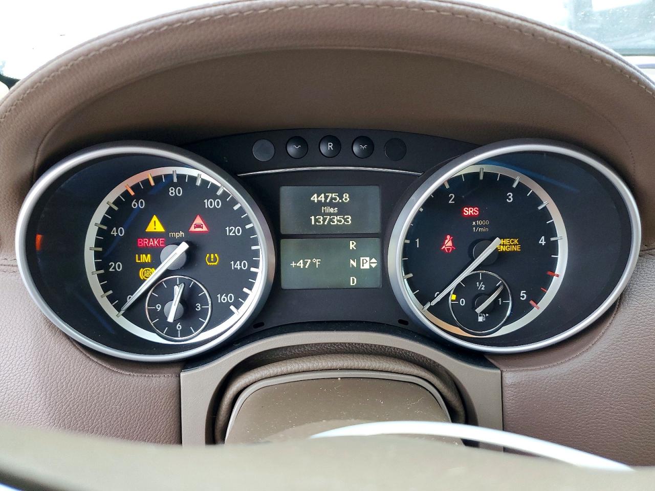 2010 MERCEDES-BENZ GL 350 BLUETEC photo 9