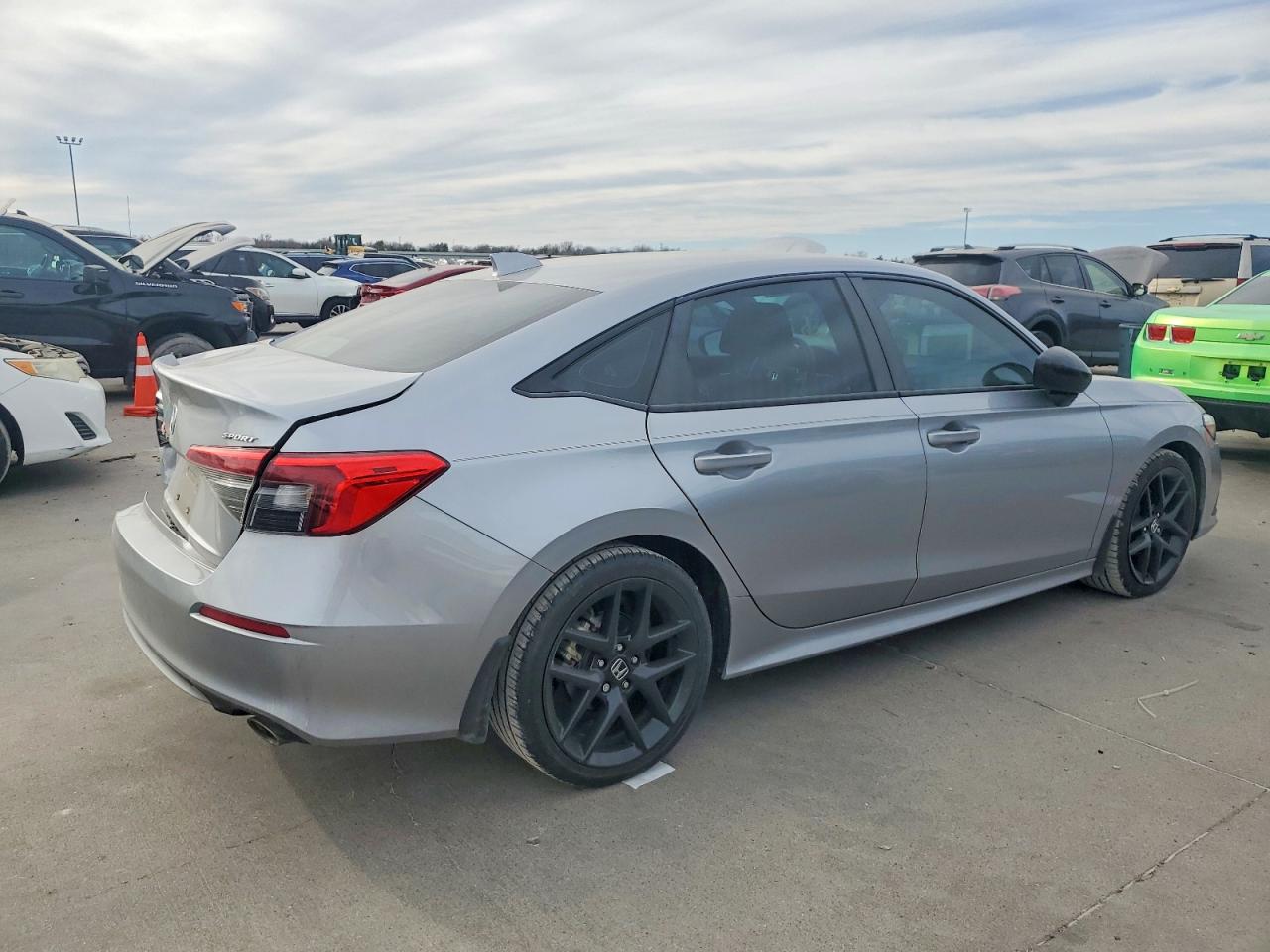 2022 HONDA CIVIC SPORT photo 3