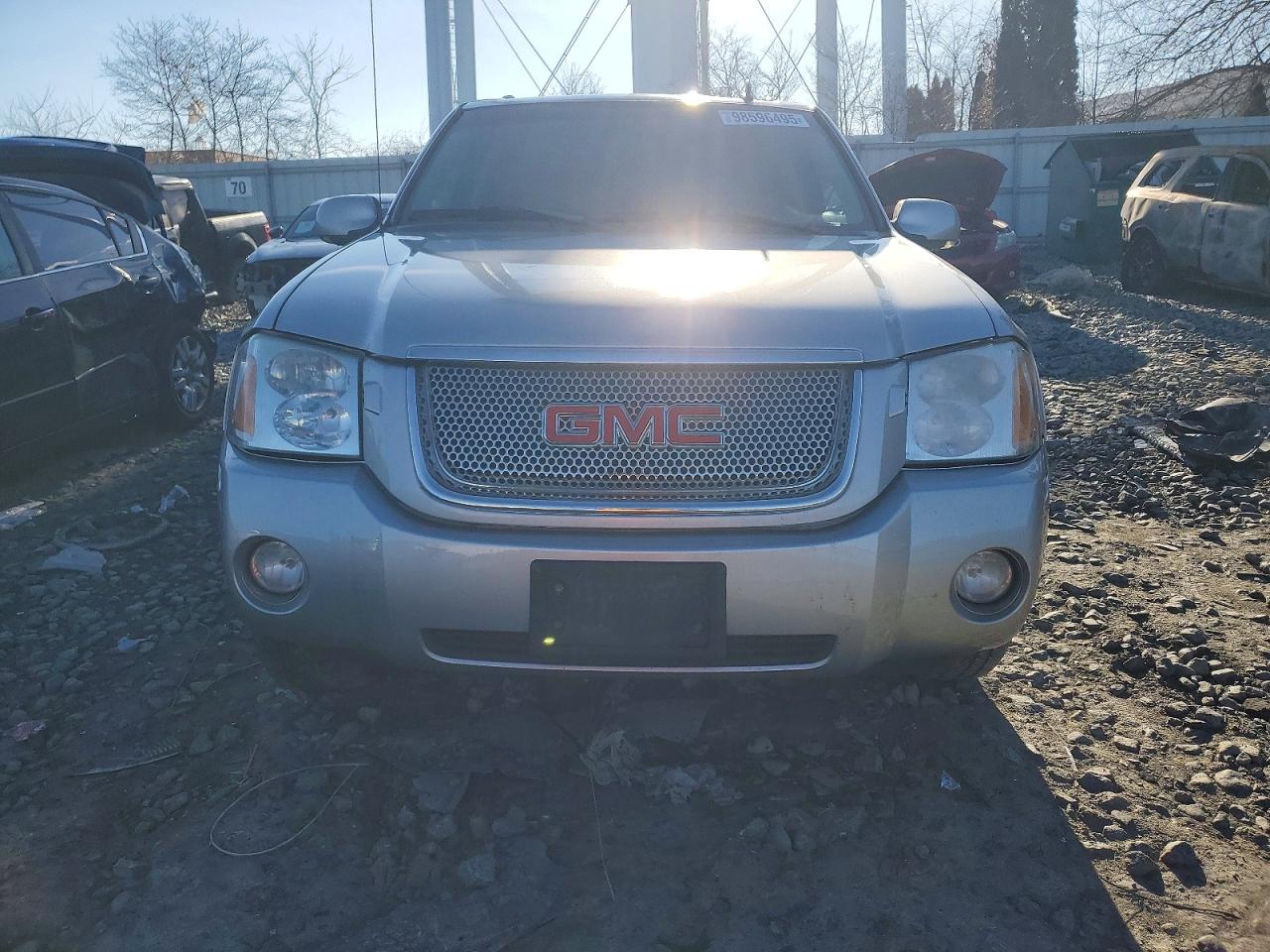 2006 GMC ENVOY DENALI photo 9