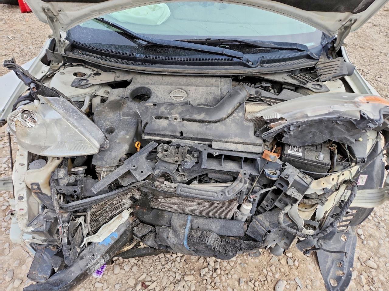 2011 NISSAN ALTIMA BASE photo 11