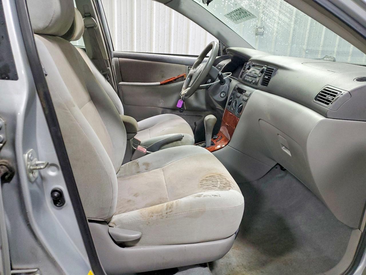 2008 TOYOTA COROLLA CE photo 7
