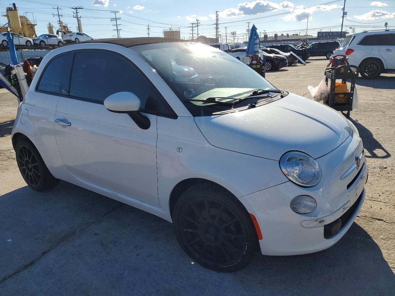 2017 FIAT 500 POP photo 10