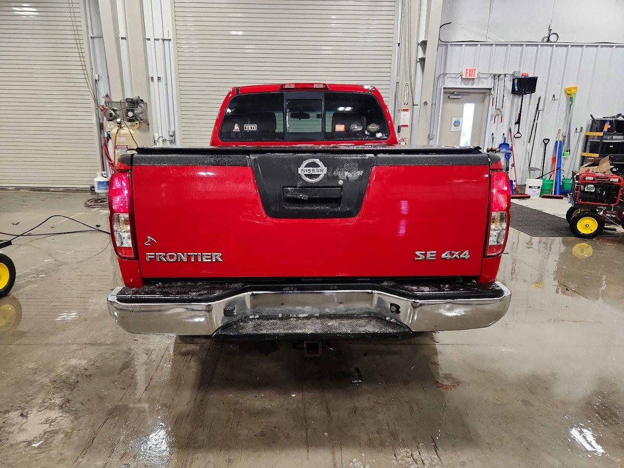 2009 NISSAN FRONTIER KING CAB SE photo 11